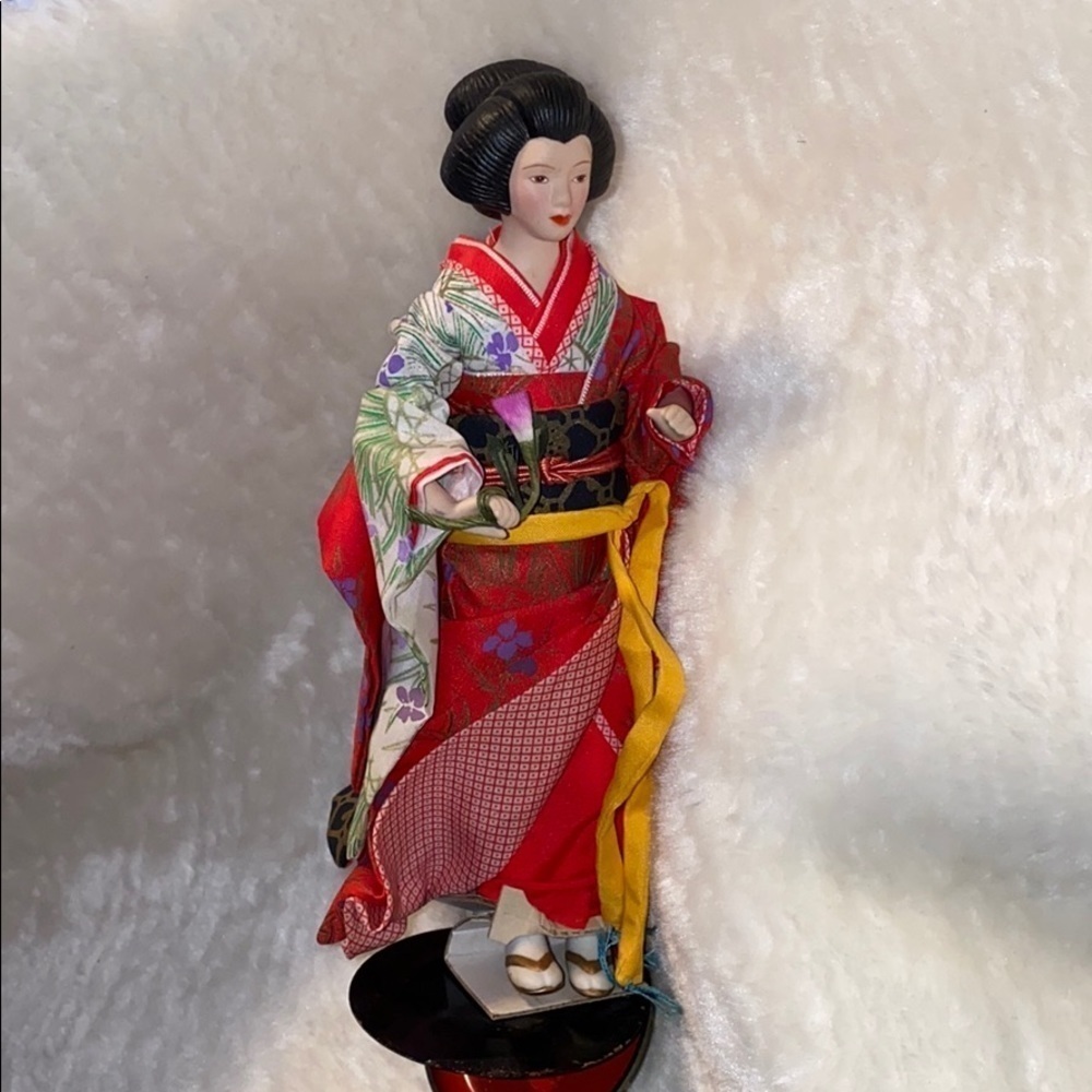 vintage Japanese Chinese oriental  doll
